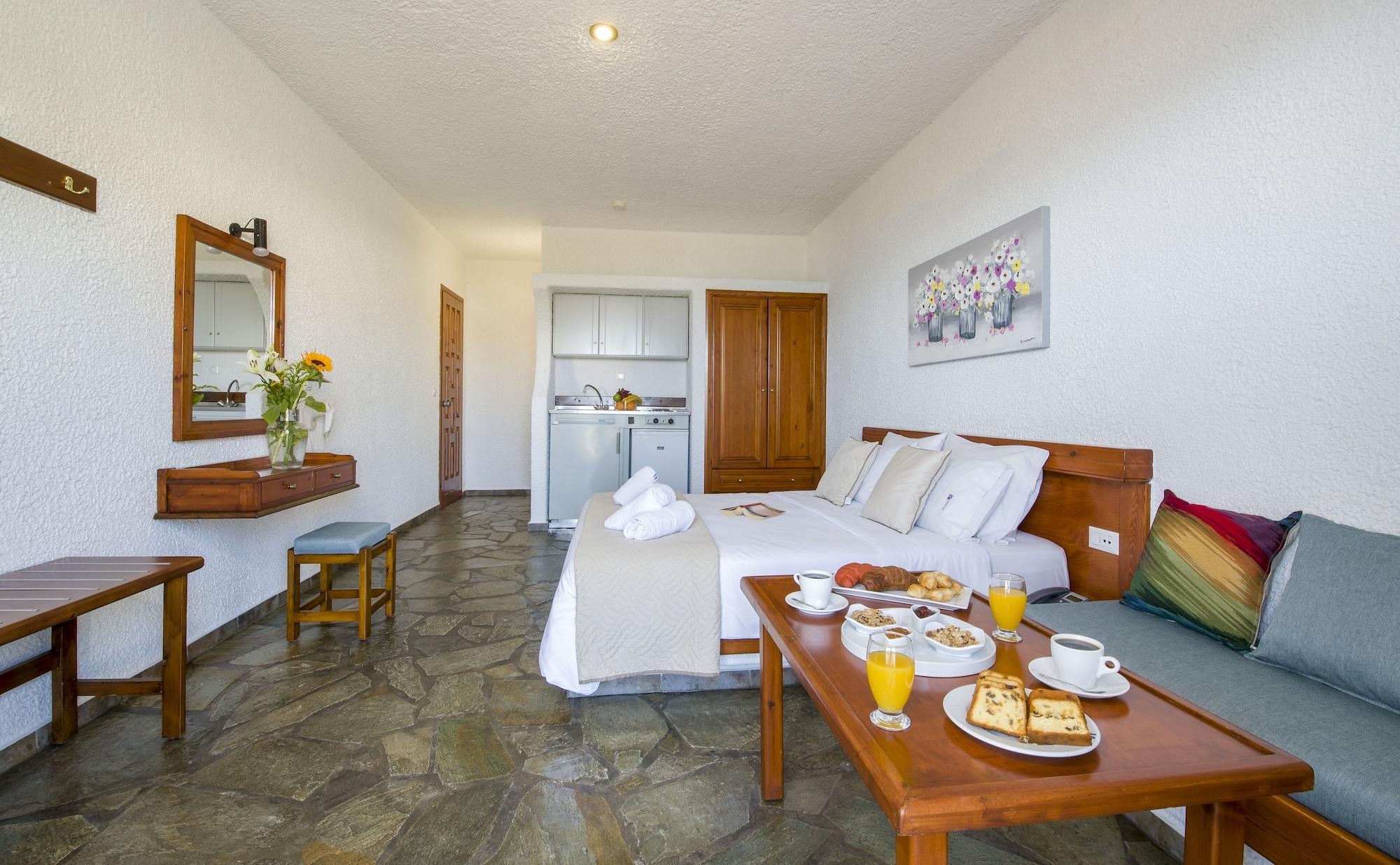 Skala Apartments Agia Marina  Екстер'єр фото